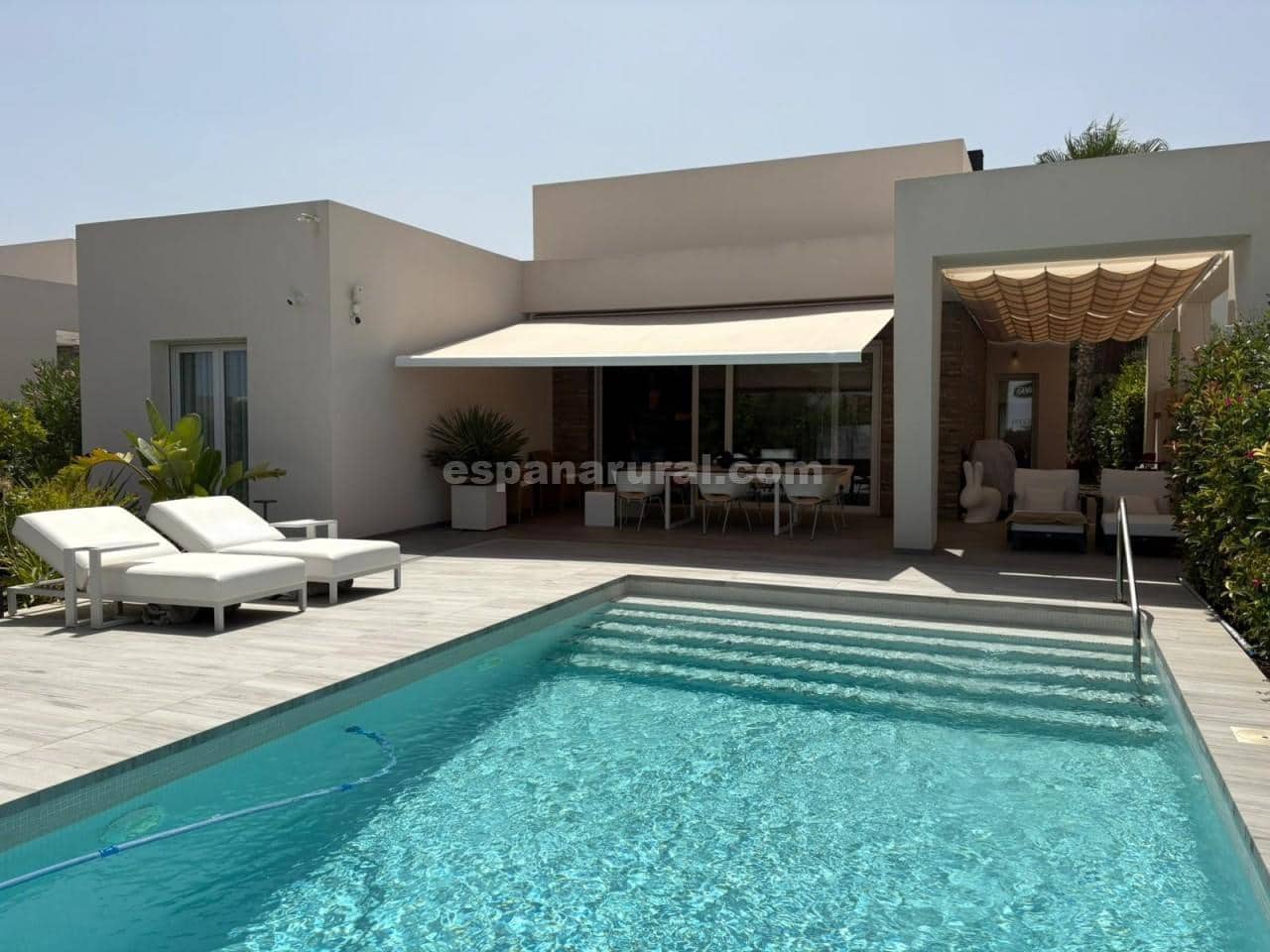Chalet de 2 habitaciones en Algorfa en venta con piscina - 665.000 € (Ref: 9390156)