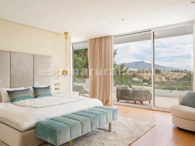 4 slaapkamer Villa te koop in Benahavis met zwembad - € 3.500.000 (Ref: 9406098)