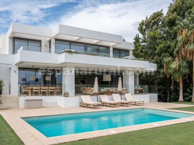 4 slaapkamer Villa te koop in Benahavis met zwembad - € 3.500.000 (Ref: 9406098)