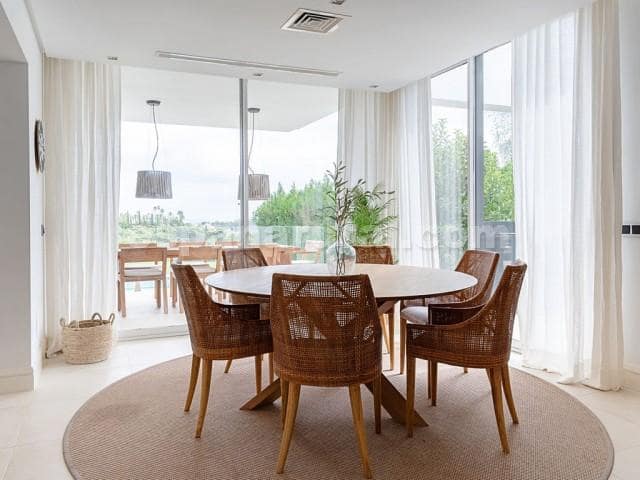 4 slaapkamer Villa te koop in Benahavis met zwembad - € 3.500.000 (Ref: 9406098)