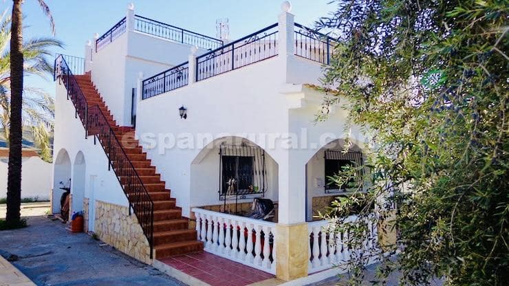 4 bedroom Villa for sale in Cantoria - € 240,000 (Ref: 9413471)