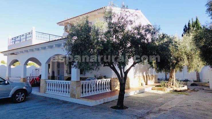 4 bedroom Villa for sale in Cantoria - € 240,000 (Ref: 9413471)