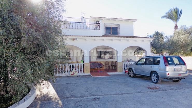 4 bedroom Villa for sale in Cantoria - € 240,000 (Ref: 9413471)