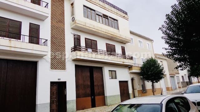 Apartamento de 9 habitaciones en Caniles en venta - 175.000 € (Ref: 9451728)