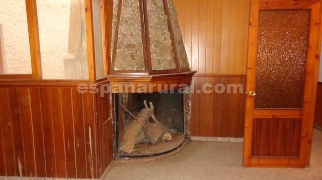 Apartamento de 9 habitaciones en Caniles en venta - 175.000 € (Ref: 9451728)