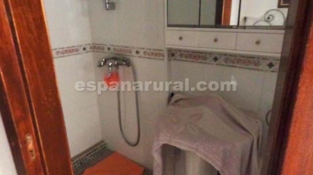 4 slaapkamer Huis te koop in Somontín - € 47.000 (Ref: 9467952)