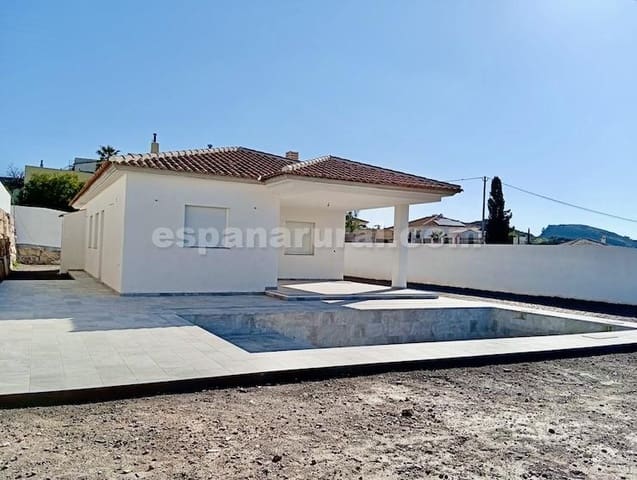 Chalet de 3 habitaciones en Arboleas en venta con piscina - 287.000 € (Ref: 9685920)