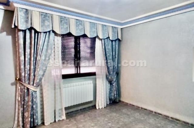 8 soveværelse Byhus til salg i Lúcar - € 200.000 (Ref: 9704442)