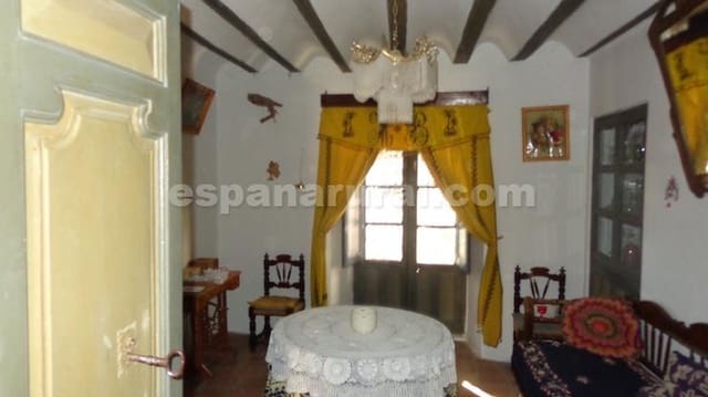 Finca/Casa Rural de 3 habitaciones en Las Vertientes, Cúllar en venta - 172.000 € (Ref: 9726259)