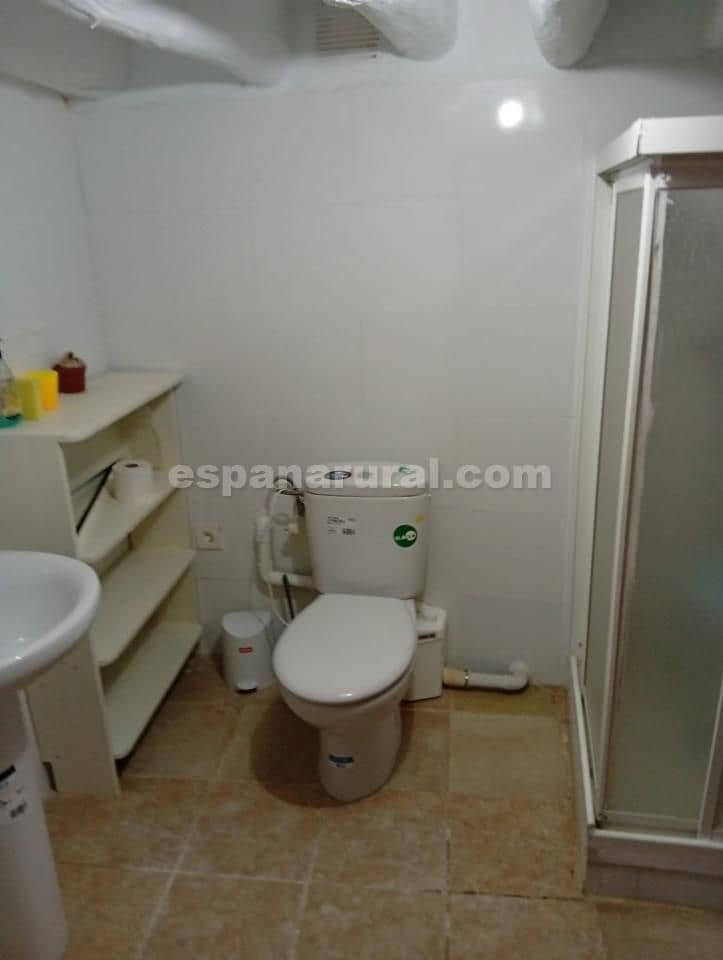 4 chambre Maison de Ville à vendre à Cela - 108 000 € (Ref: 9726260)