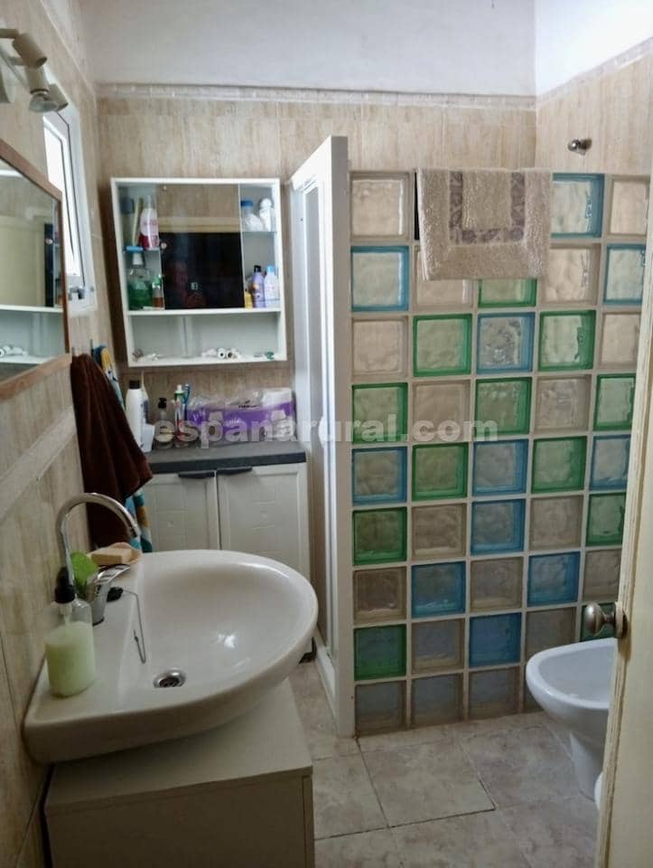 4 chambre Maison de Ville à vendre à Cela - 108 000 € (Ref: 9726260)