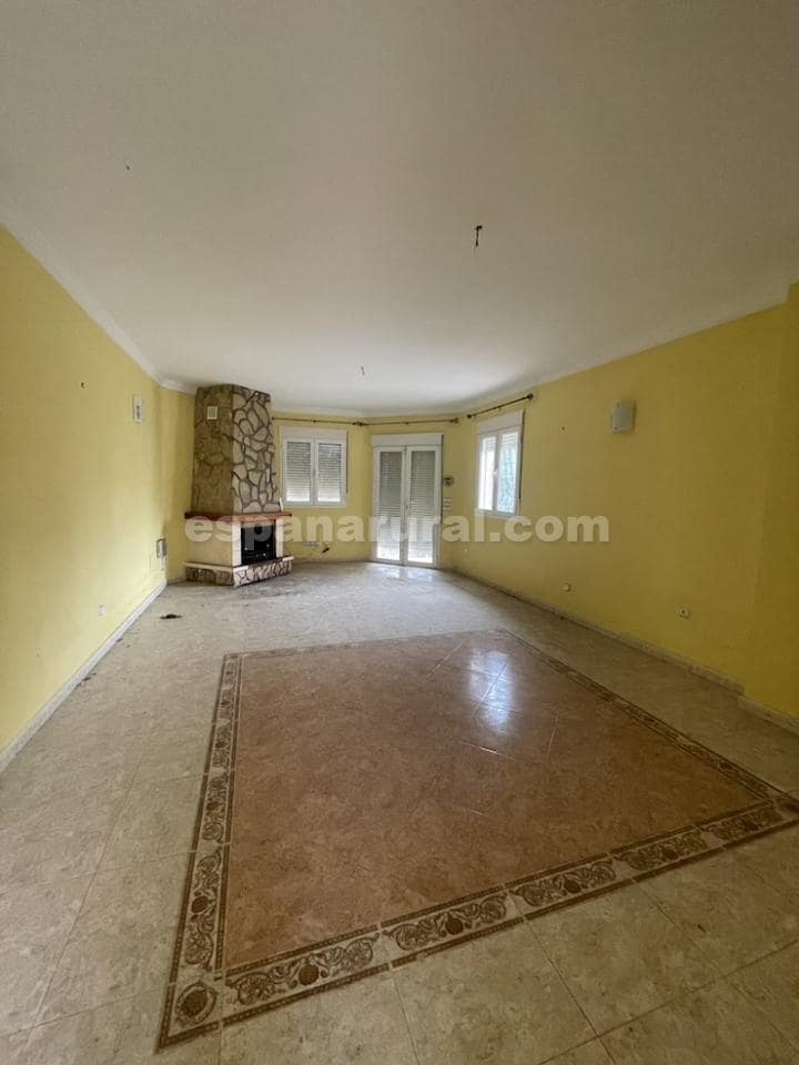 3 makuuhuone Huvila myytävänä paikassa Zurgena mukana uima-altaan - 265 000 € (Ref: 9821867)