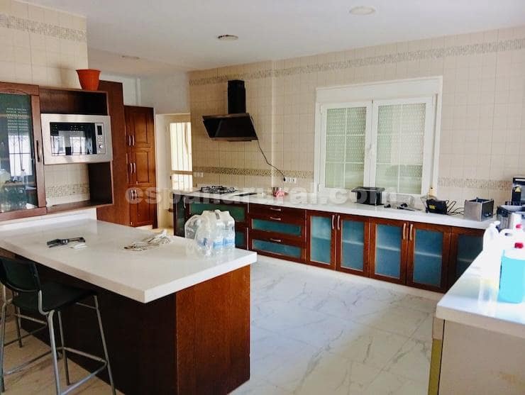 3 bedroom Finca/Country House for sale in Cela with pool - € 330,000 (Ref: 9833158)