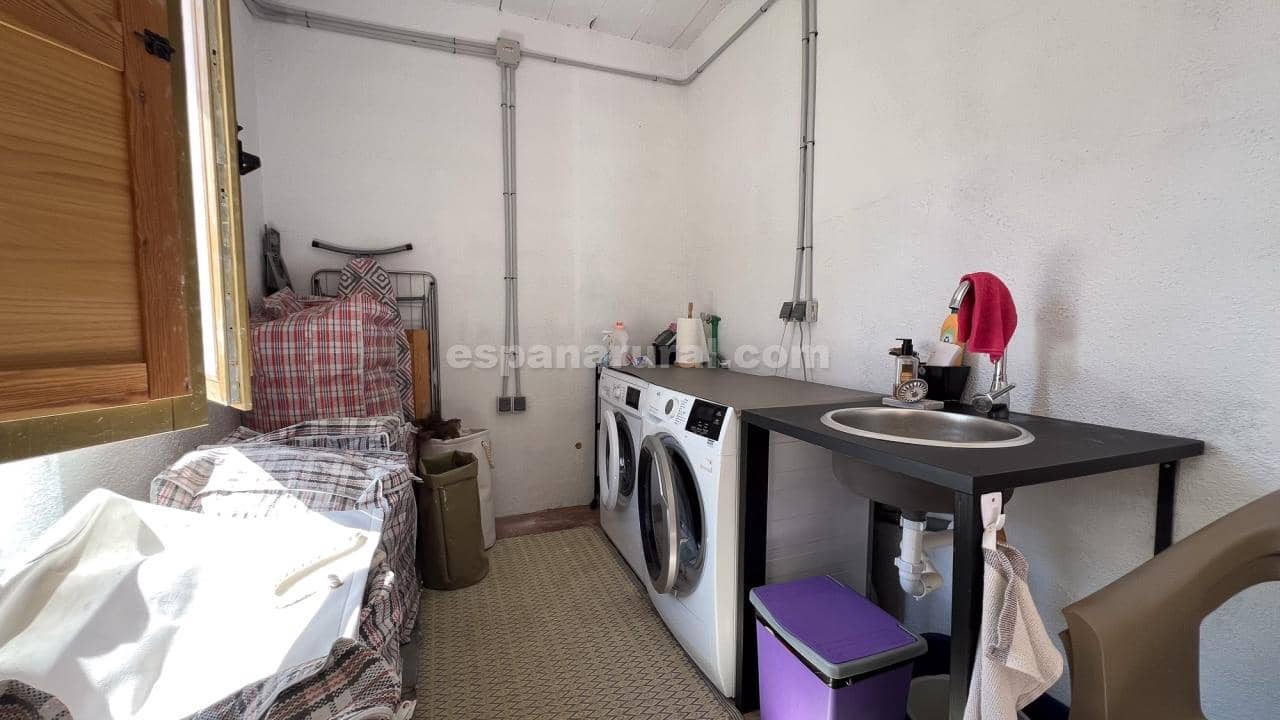 5 bedroom Finca/Country House for sale in Lucar - € 312,000 (Ref: 9848914)