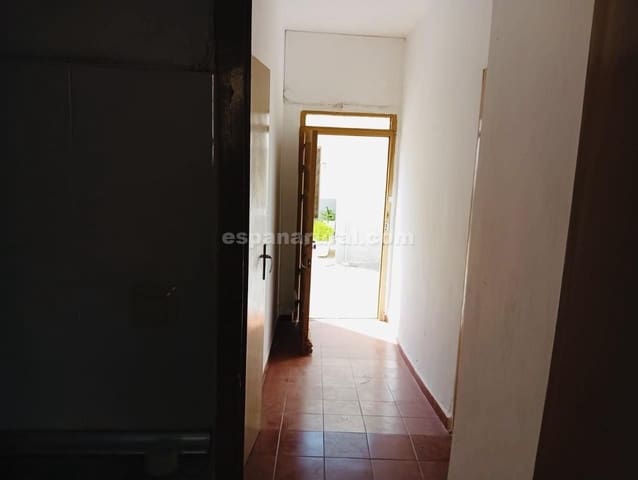 Casa de 3 habitaciones en Armuña de Almanzora en venta - 35.000 € (Ref: 9990104)