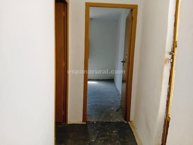 Casa de 3 habitaciones en Armuña de Almanzora en venta - 35.000 € (Ref: 9990104)
