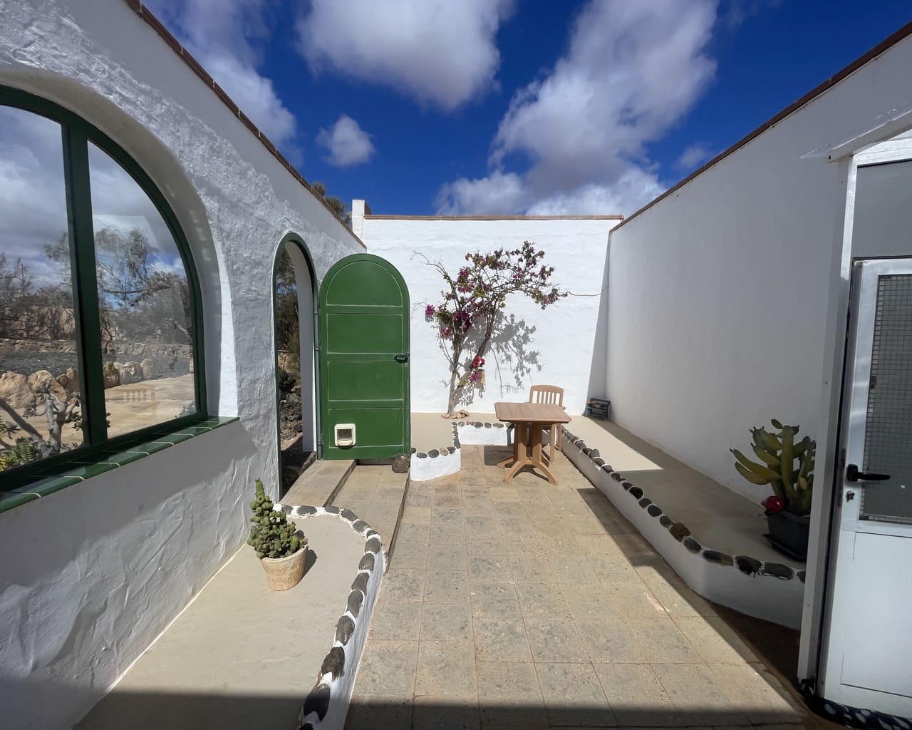 2 bedroom Finca/Country House for sale in Los Estancos with garage - € 360,000 (Ref: 8141386)