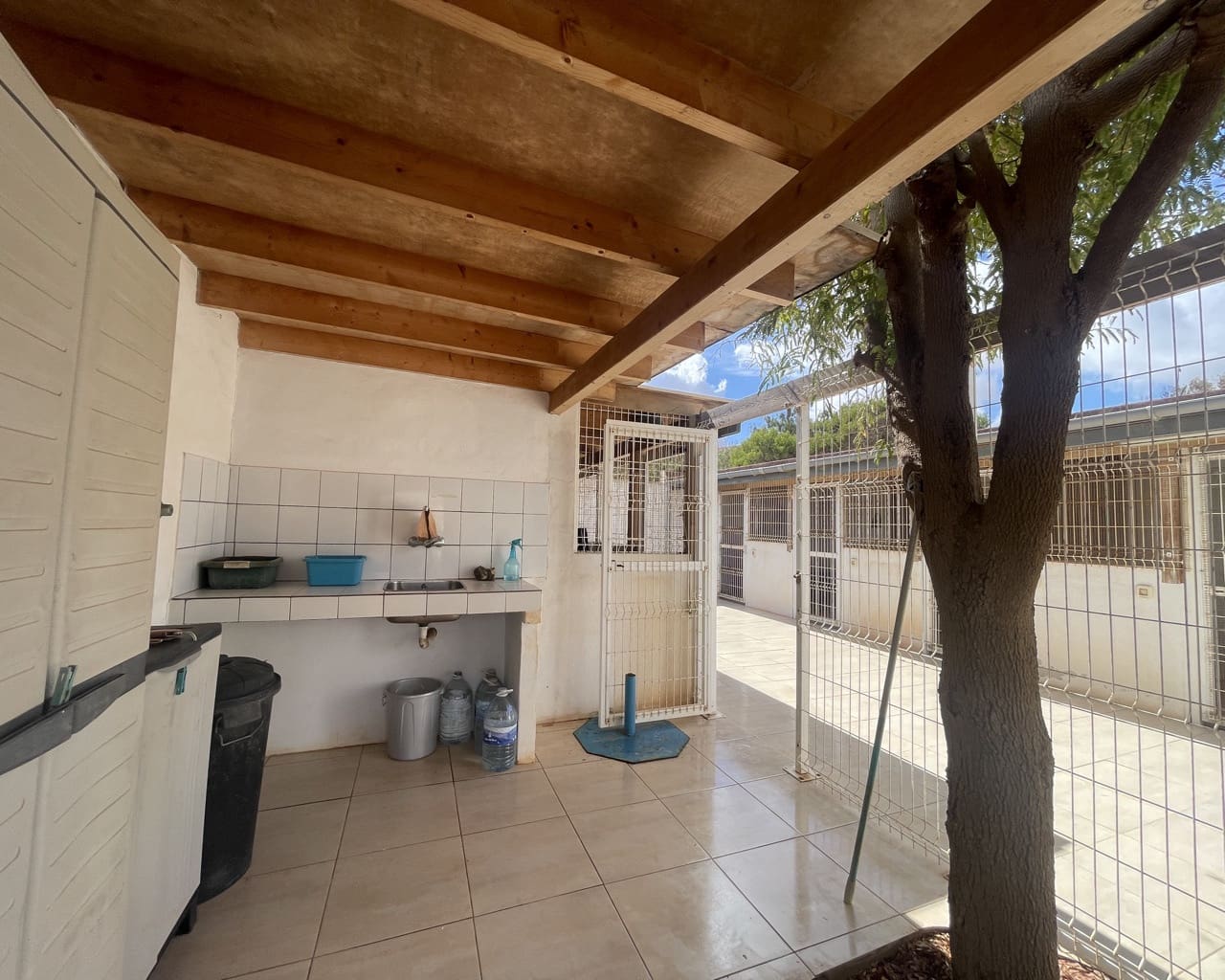 2 bedroom Finca/Country House for sale in Los Estancos with garage - € 360,000 (Ref: 8141386)