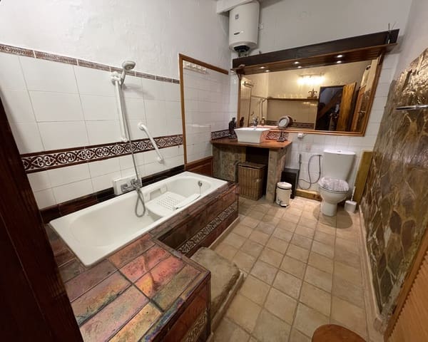 2 makuuhuone Omakotitalo myytävänä paikassa El Cotillo, La Oliva - 325 000 € (Ref: 8491400)