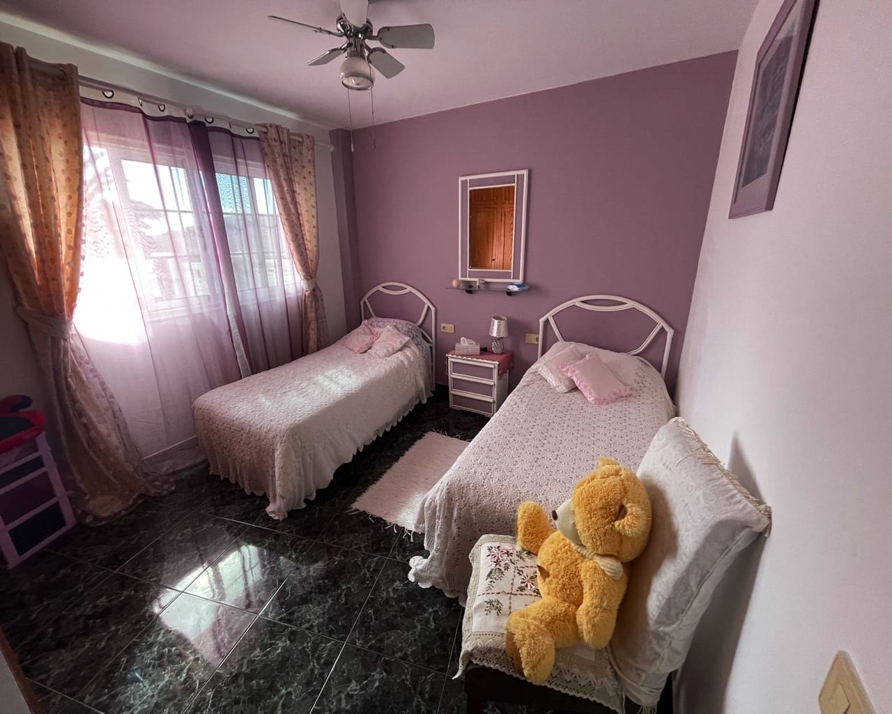 3 soveværelse Villa til salg i La Oliva med swimmingpool garage - € 410.000 (Ref: 9113050)