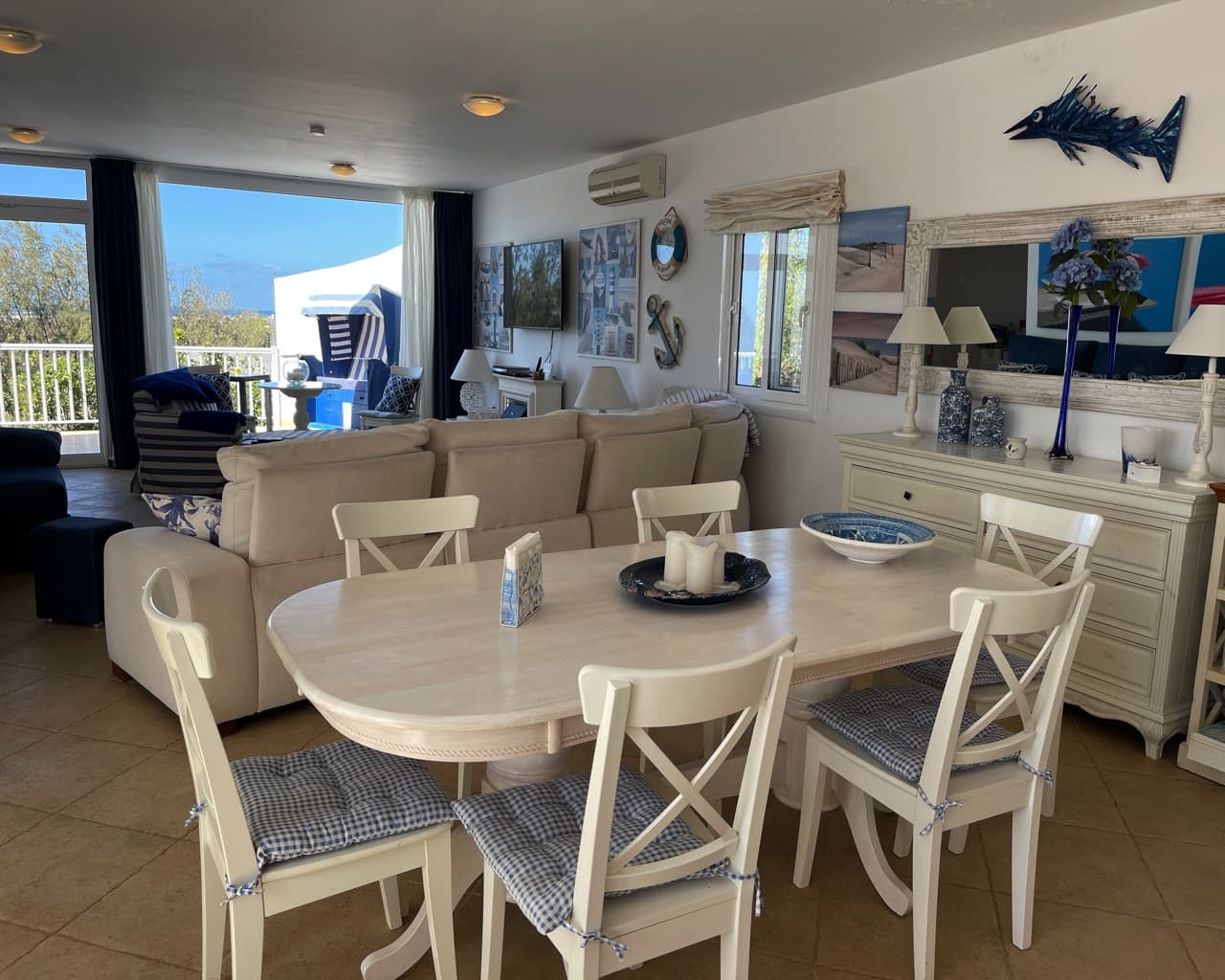 4 slaapkamer Villa te koop in El Roque met zwembad garage - € 1.500.000 (Ref: 9160309)