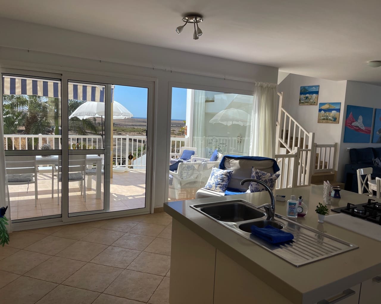 4 slaapkamer Villa te koop in El Roque met zwembad garage - € 1.500.000 (Ref: 9160309)