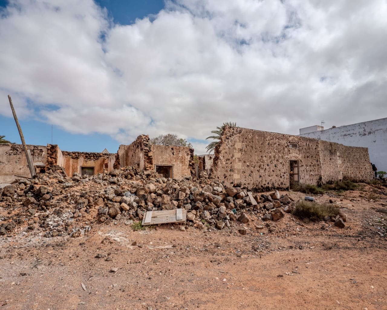 Ruin til salgs i La Oliva - € 160 000 (Ref: 9254190)