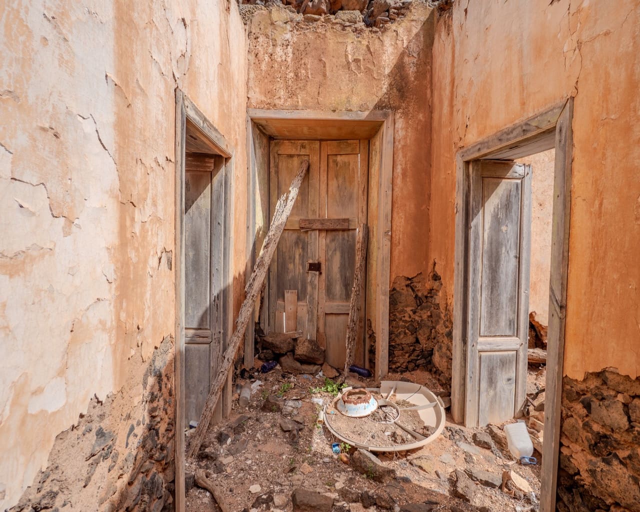 Ruin til salgs i La Oliva - € 160 000 (Ref: 9254190)