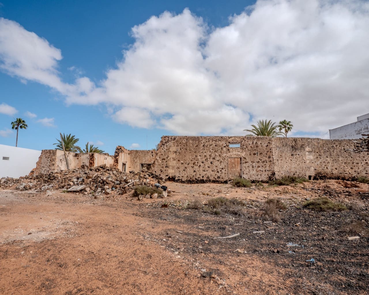Ruin til salgs i La Oliva - € 160 000 (Ref: 9254190)
