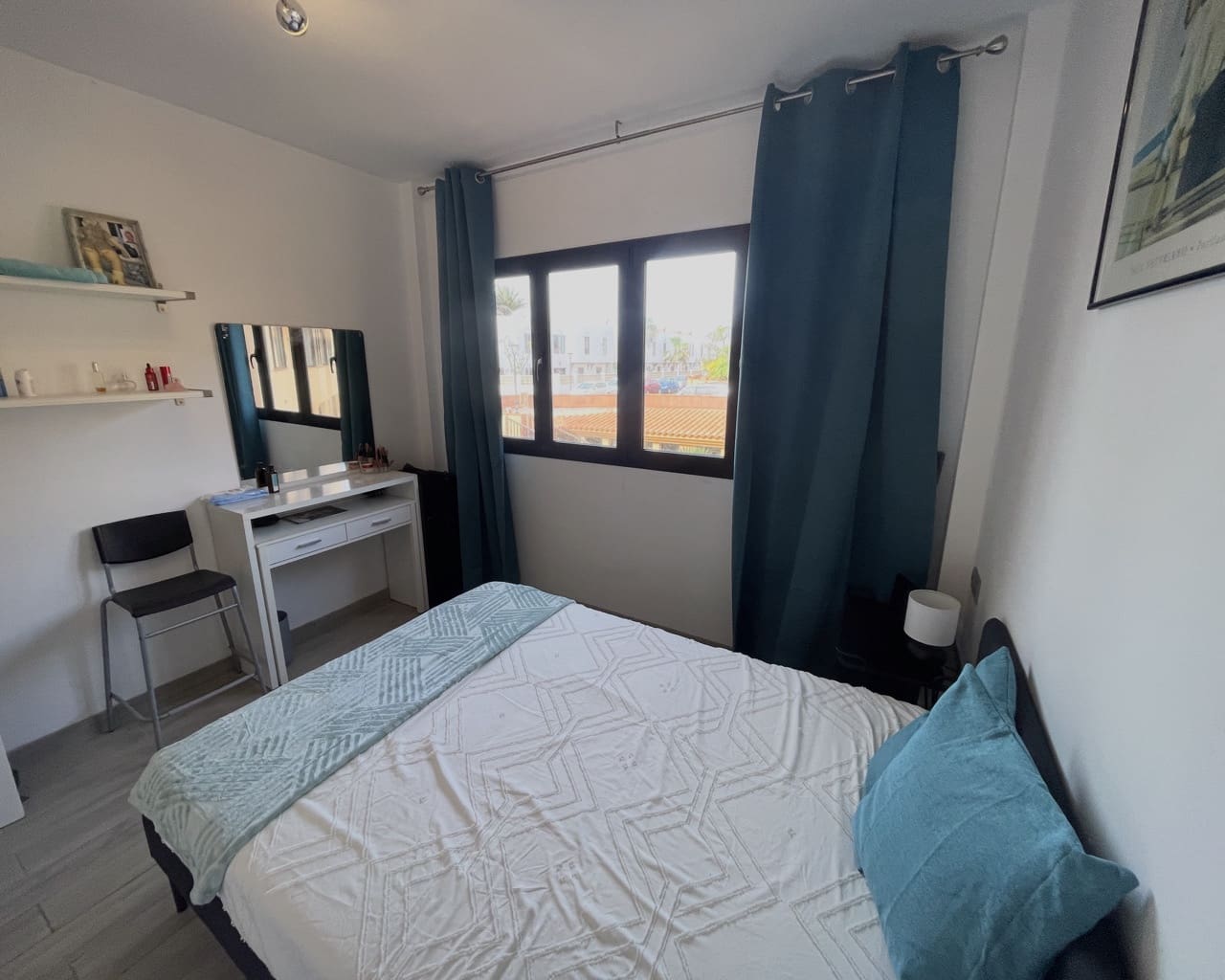 2 bedroom Apartment for sale in Corralejo - € 329,000 (Ref: 9327044)