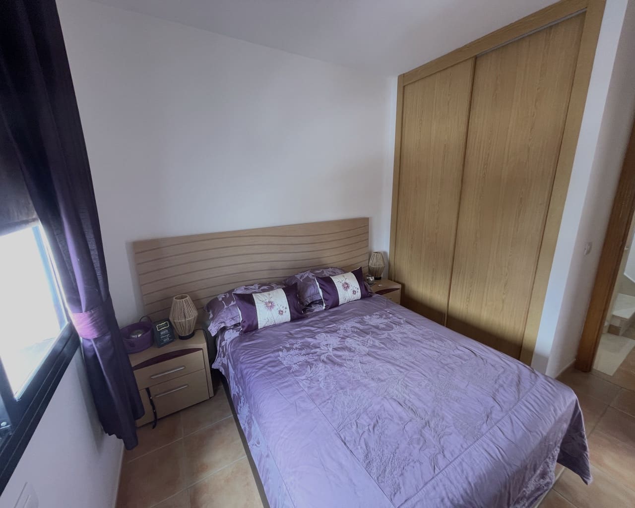 3 soveværelse Semi-Rækkehus til salg i Corralejo med swimmingpool - € 339.500 (Ref: 9902142)