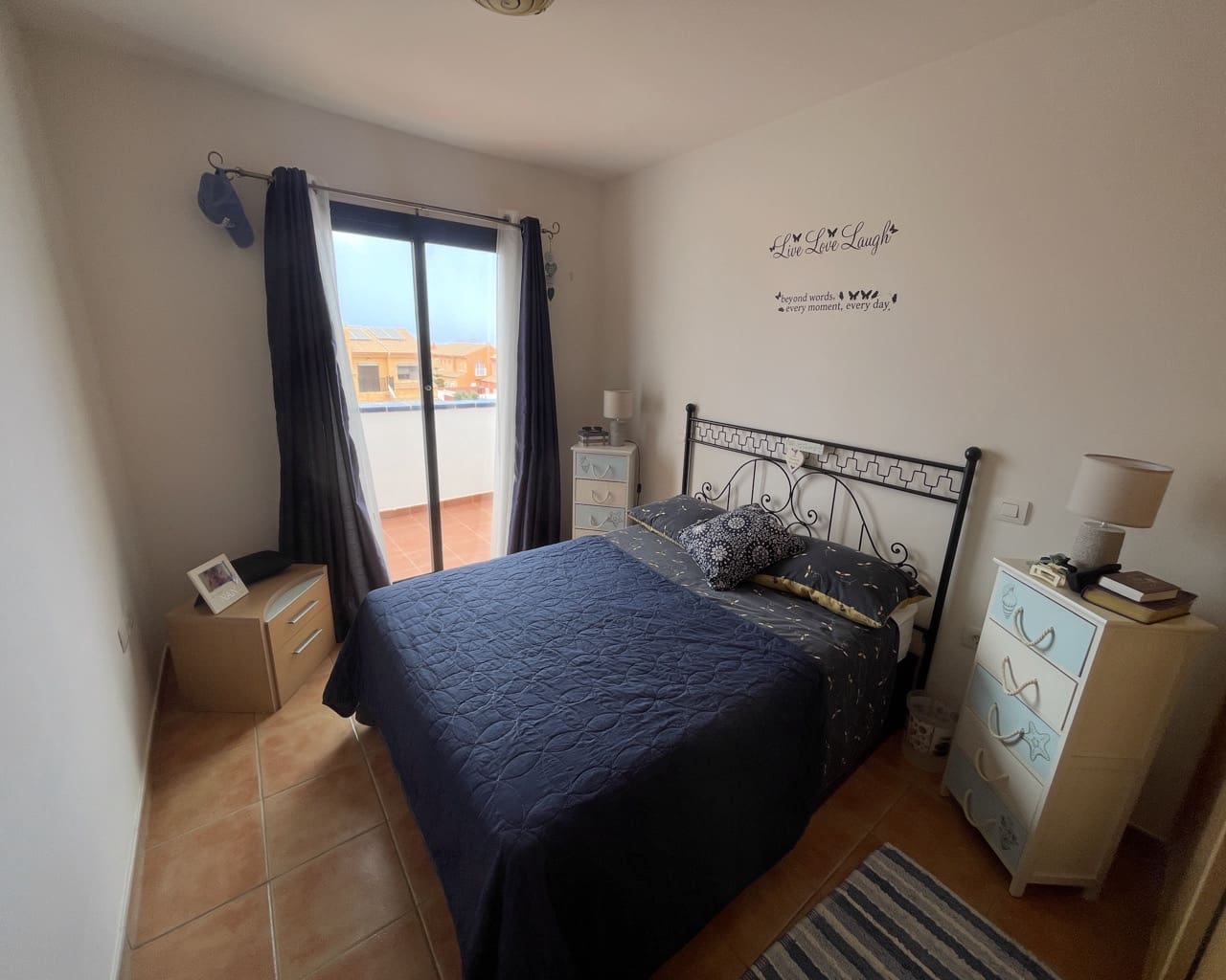 3 soveværelse Semi-Rækkehus til salg i Corralejo med swimmingpool - € 339.500 (Ref: 9902142)