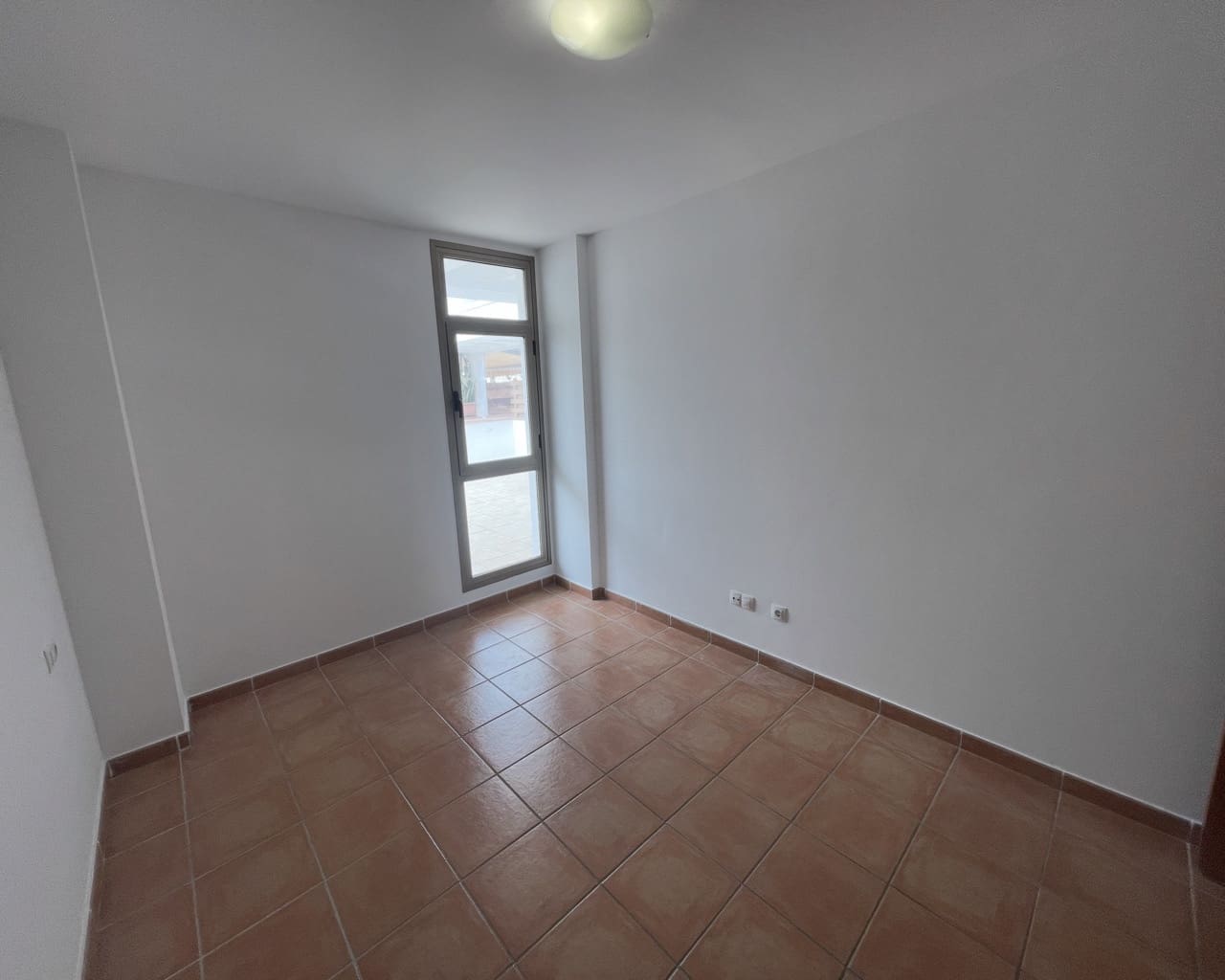 3 Zimmer Apartment zu verkaufen in La Oliva mit Garage - 249.500 € (Ref: 9973794)