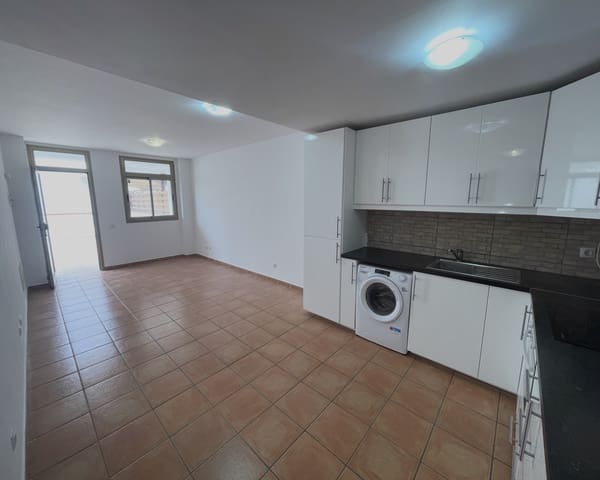 Apartamento de 3 habitaciones en El Cotillo, La Oliva en venta con garaje - 249.500 € (Ref: 9973794)