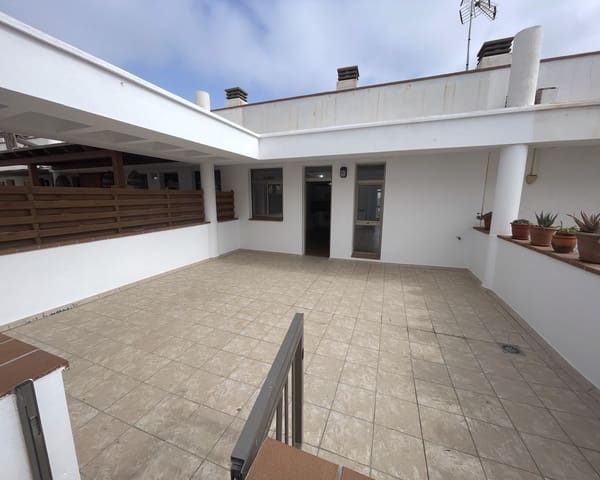 Apartamento de 3 habitaciones en El Cotillo, La Oliva en venta con garaje - 249.500 € (Ref: 9973794)