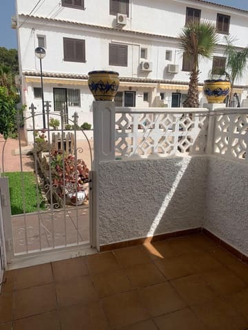 4 makuuhuone Huoneisto myytävänä paikassa Punta Prima, Torrevieja mukana uima-altaan - 185 000 € (Ref: 7898617)