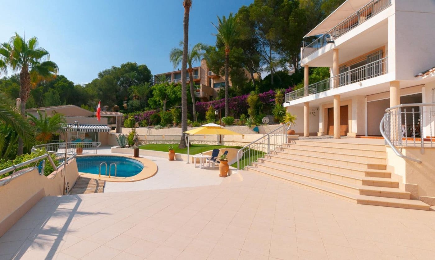 5 Zimmer Villa zu verkaufen in Campoamor mit Pool - 1.690.000 € (Ref: 7902647)