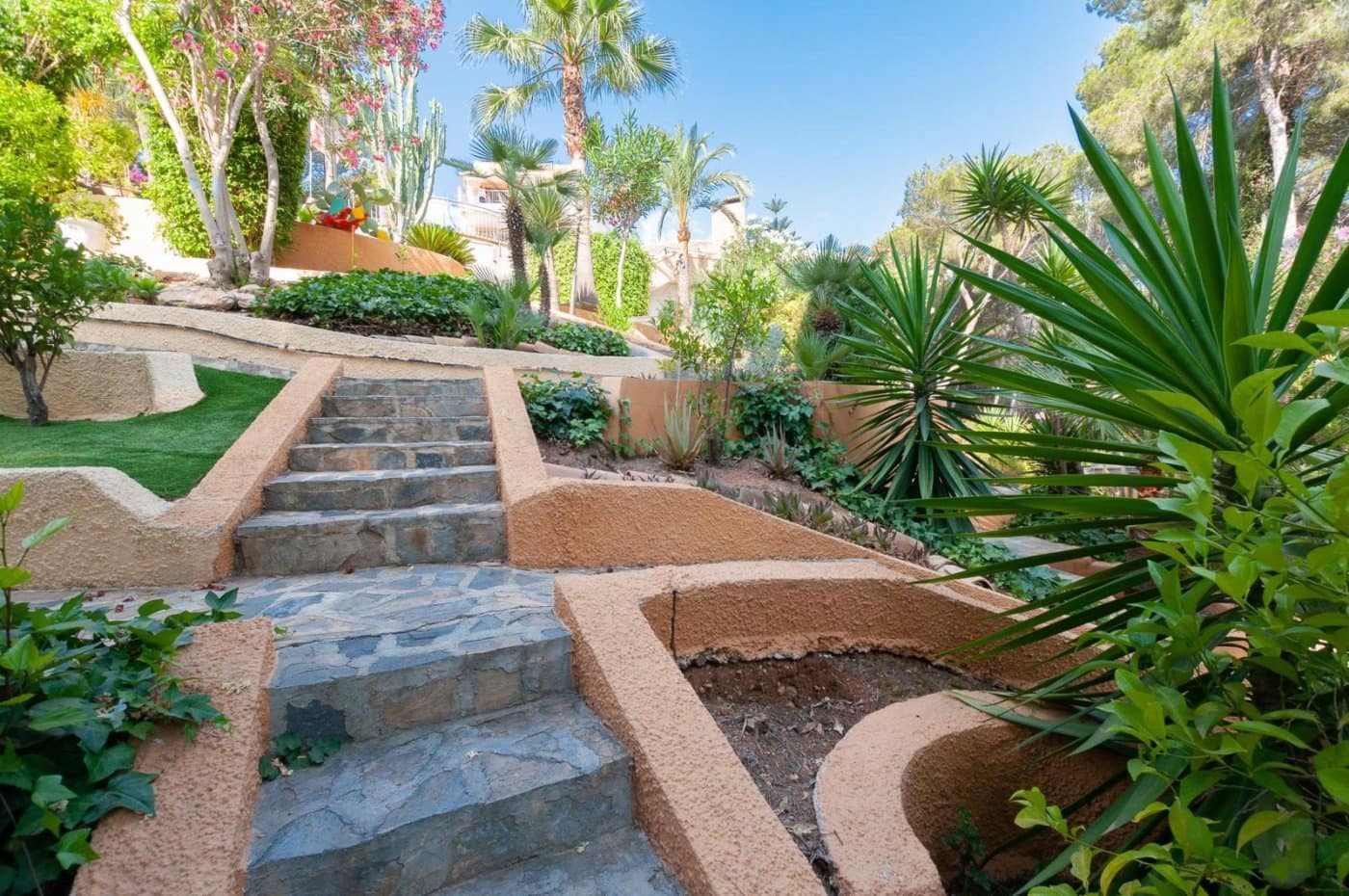 5 Zimmer Villa zu verkaufen in Campoamor mit Pool - 1.690.000 € (Ref: 7902647)