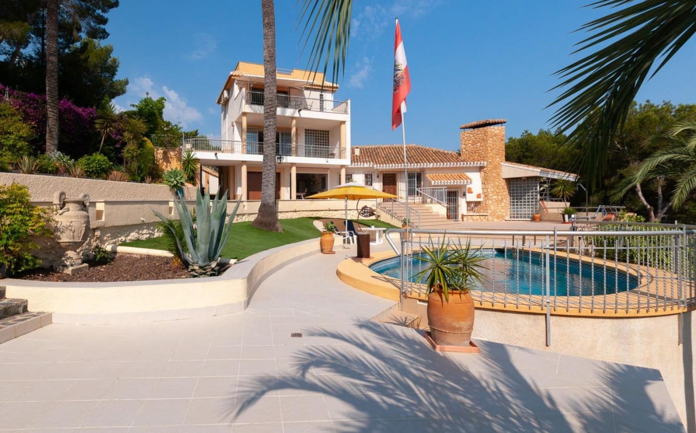 5 Zimmer Villa zu verkaufen in Campoamor mit Pool - 1.690.000 € (Ref: 7902647)