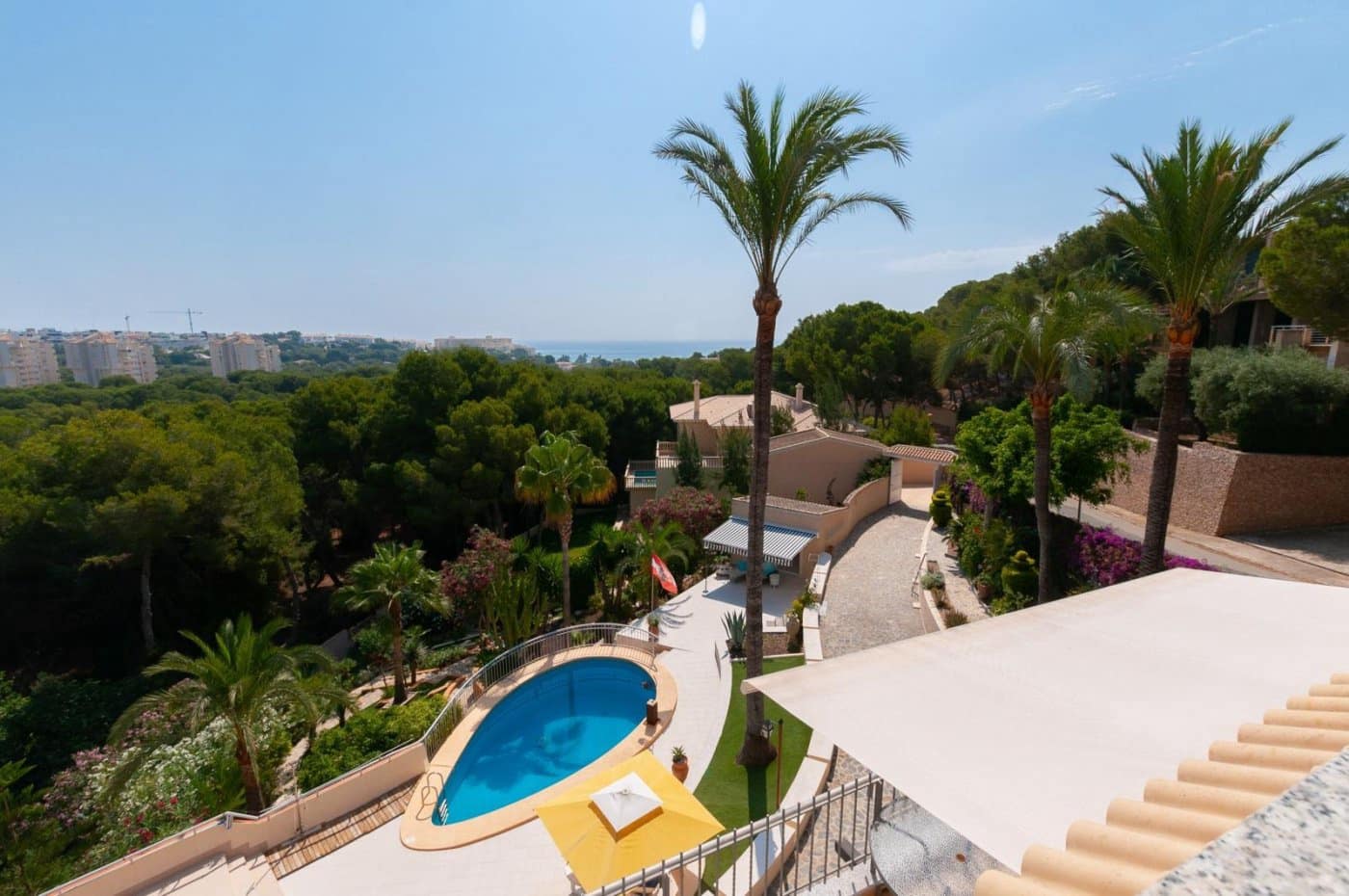 5 Zimmer Villa zu verkaufen in Campoamor mit Pool - 1.690.000 € (Ref: 7902647)