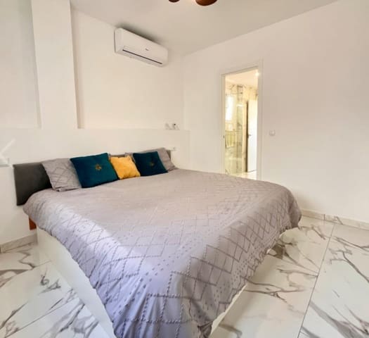 1 quarto Apartamento para venda em Villamartin, Orihuela - 151 000 € (Ref: 8037562)