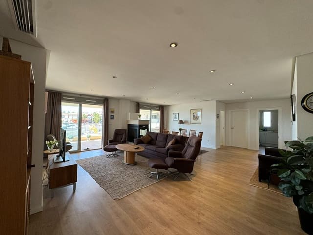 4 slaapkamer Appartement te koop in Villamartin, Orihuela met zwembad garage - € 420.000 (Ref: 8786637)