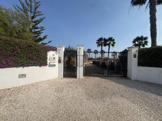 3 chambre Finca/Maison de Campagne à vendre à Daya Vieja avec piscine - 450 000 € (Ref: 8827929)