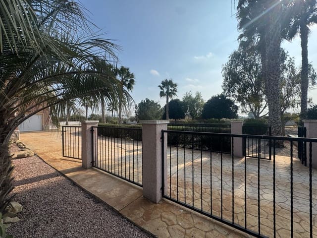 3 chambre Finca/Maison de Campagne à vendre à Daya Vieja avec piscine - 450 000 € (Ref: 8827929)