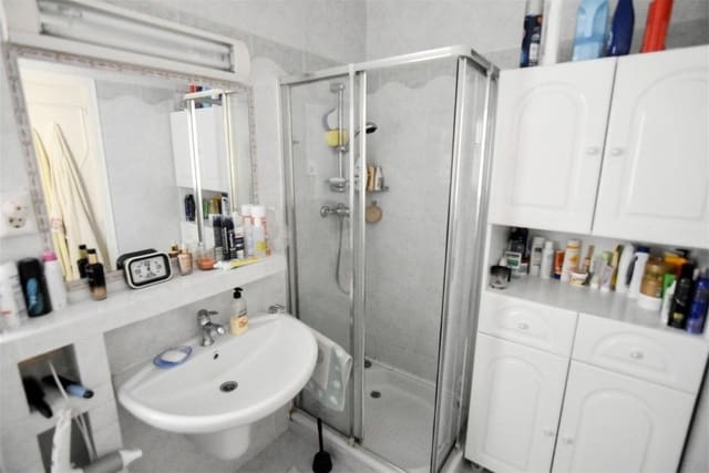 Chalet de 5 habitaciones en El Chaparral - La Siesta - La Torreta, Torrevieja en venta con piscina - 440.000 € (Ref: 8834615)