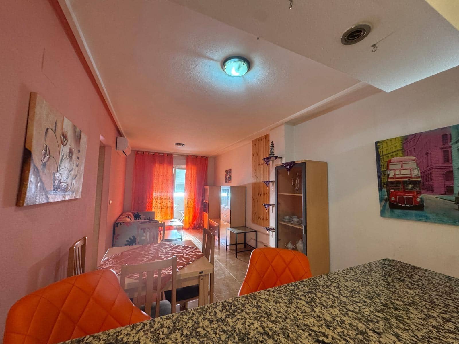 2 soverom Leilighet til salgs i Torrevieja med svømmebasseng - € 129 999 (Ref: 9631781)