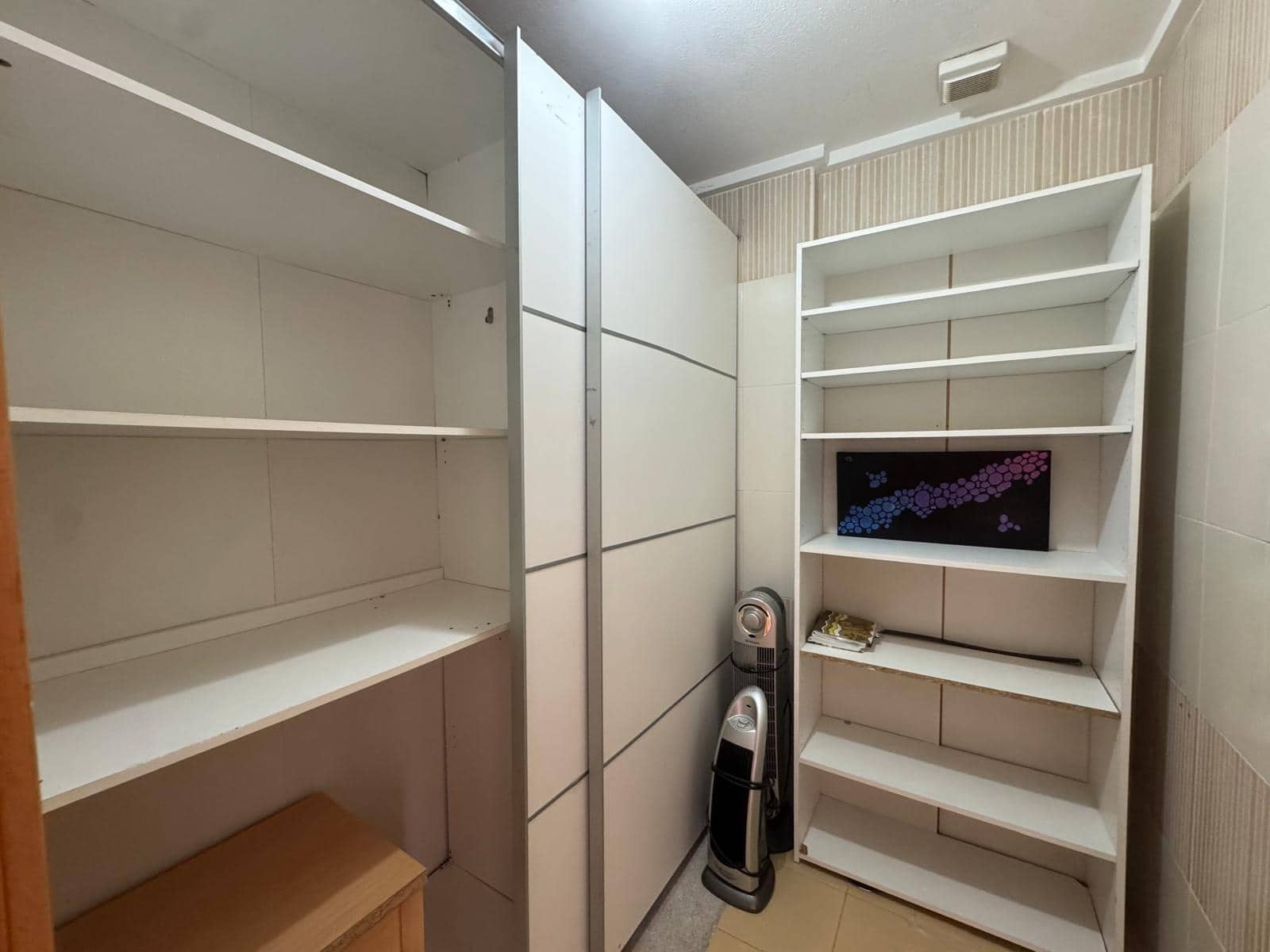 2 soverom Leilighet til salgs i Torrevieja med svømmebasseng - € 129 999 (Ref: 9631781)