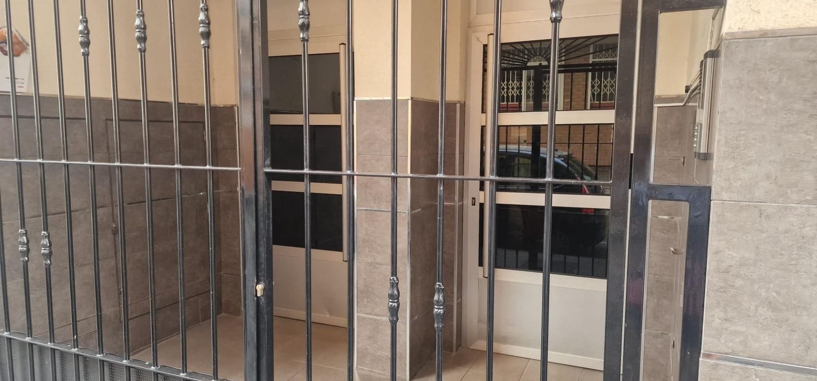 2 soverom Leilighet til salgs i Torrevieja med svømmebasseng - € 129 999 (Ref: 9631781)