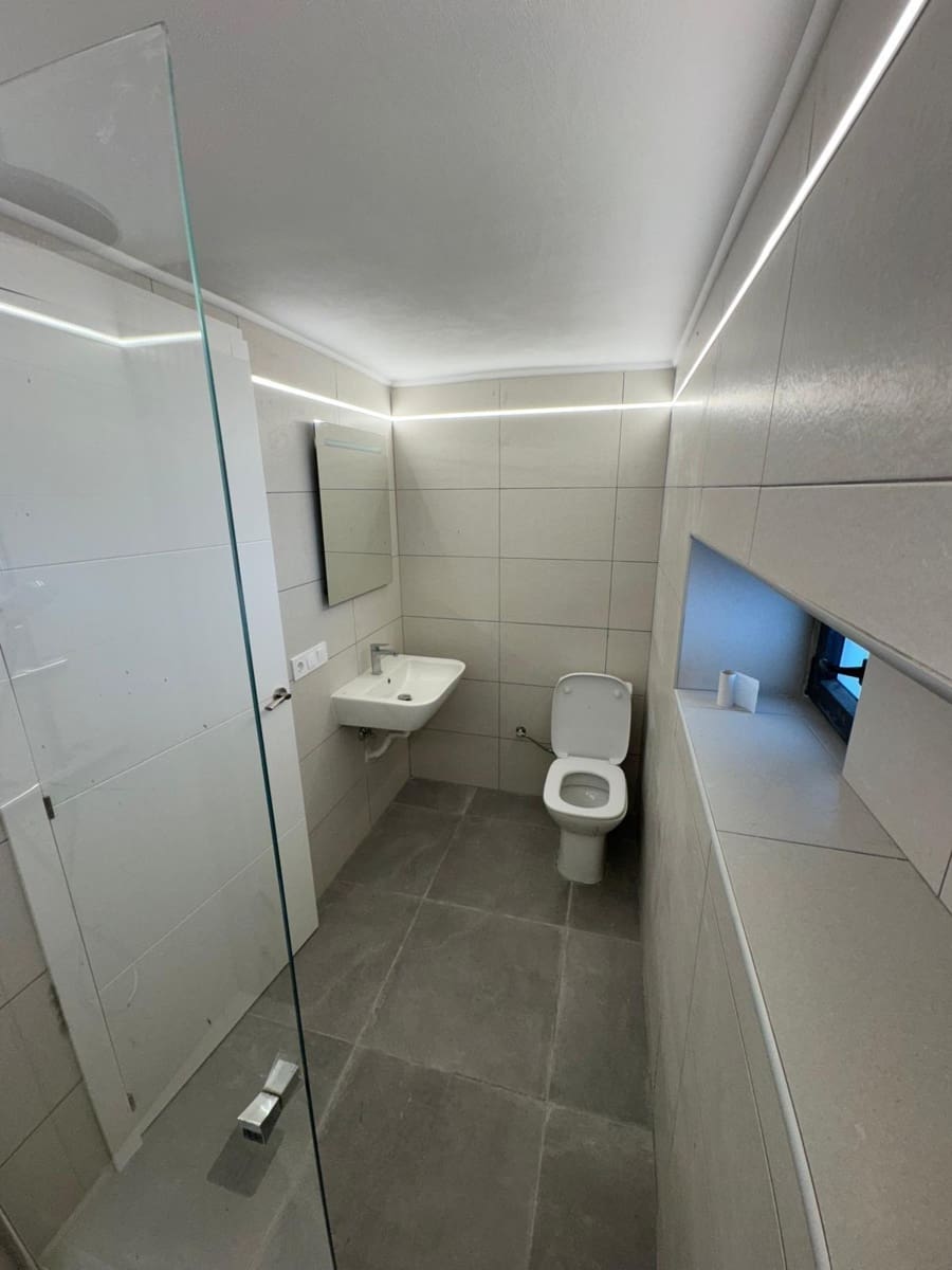 4 sovrum Villa till salu i Torrevieja med pool - 1 250 000 € (Ref: 9631784)