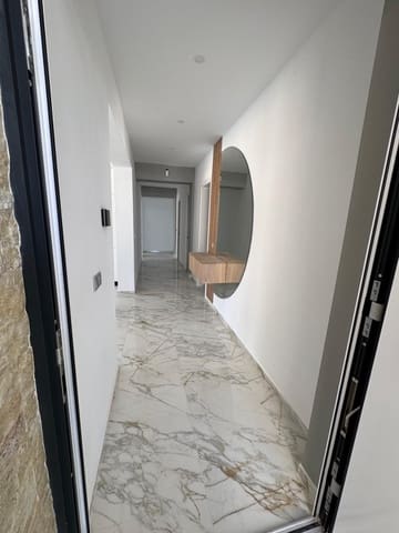 4 quarto Moradia para venda em Los Balcones - Los Altos, Torrevieja com piscina - 1 250 000 € (Ref: 9631784)